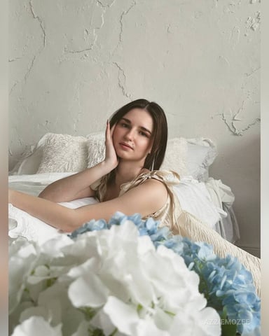AzzieMozee photo