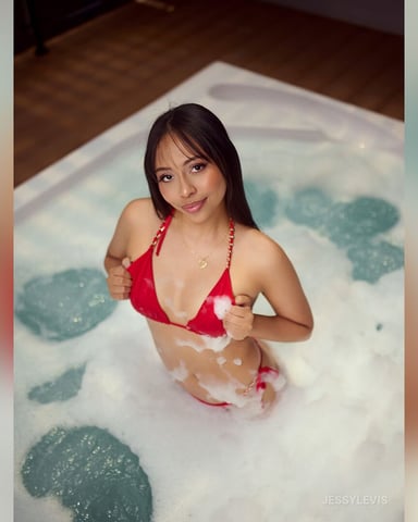 JessyLevis photo 5