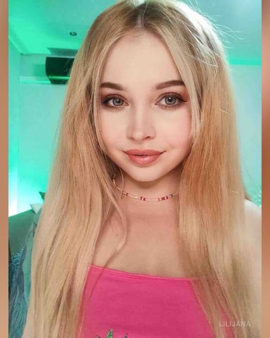 LiliJana photo