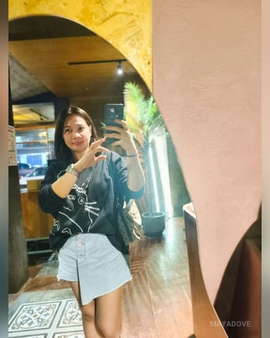MayaDove foto