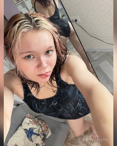 ShemikaDestro foto