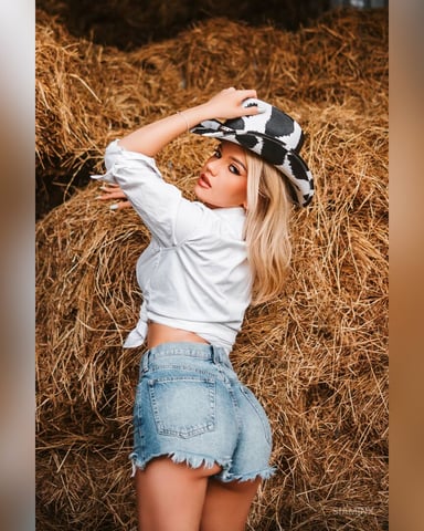 SiaMinx photo