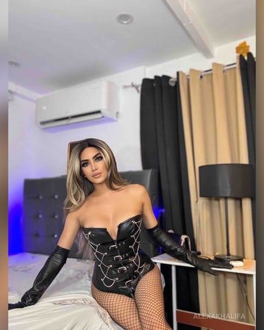 AlexaKhalifa, fotografie