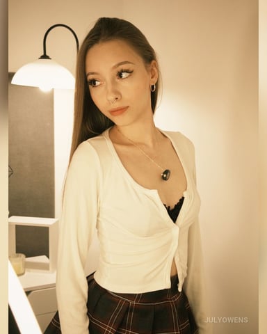 JulyOwens foto