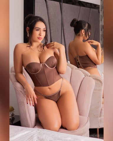 RuddyReyes photo