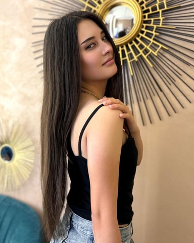 DemiHanson, fotografie