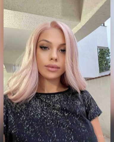 Ella Foto