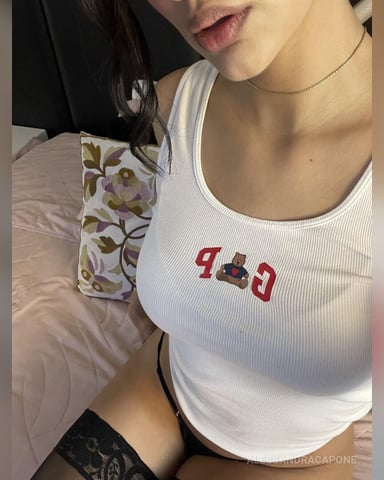 AlessandraCapone foto