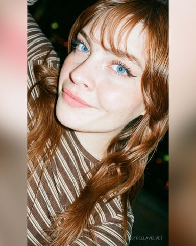 EstrellaVelvet Foto