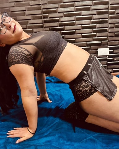 VickyPoveda foto