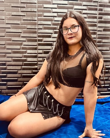 VickyPoveda foto