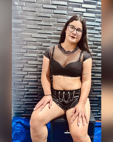 VickyPoveda foto