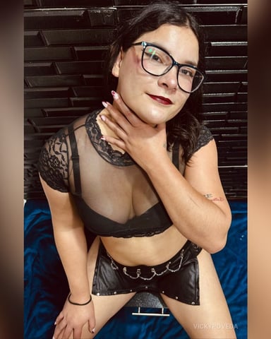 VickyPoveda foto