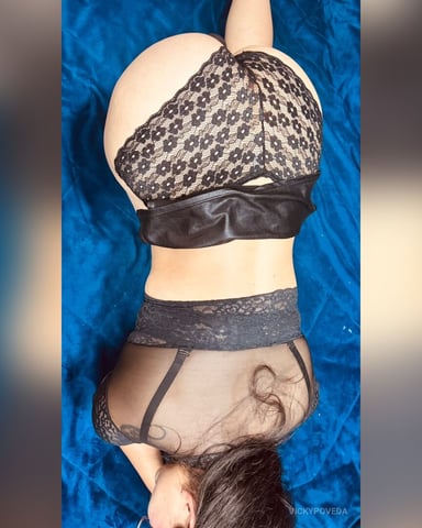 VickyPoveda foto