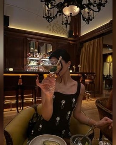 LucyJung photo 7