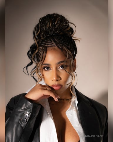 NinaSloane photo