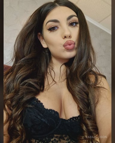 TaraAllison Foto