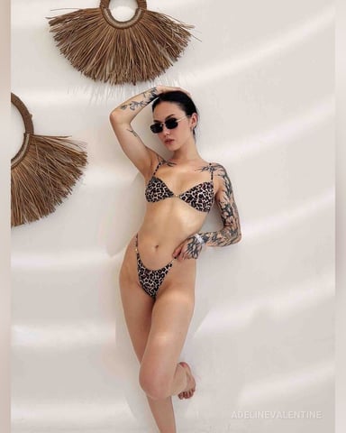 AdelineValentine Foto
