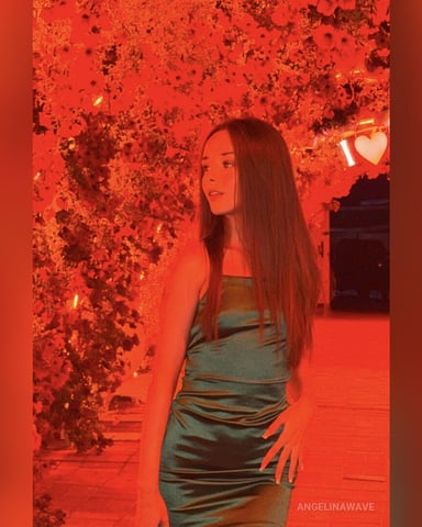 AngelinaWave photo 9
