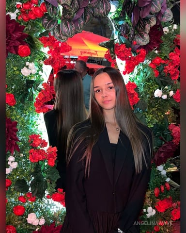 AngelinaWave photo 11