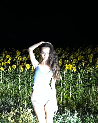 AngelinaWave photo 7