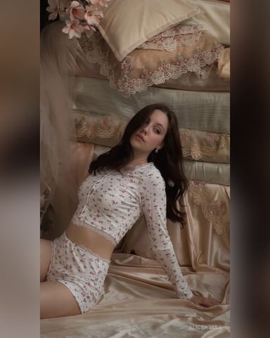 AliceWells Foto