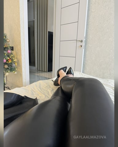 GaylaAlmazova, fotografie