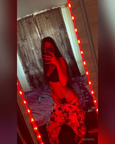 LexyNova photo