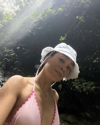 SophiaBond photo