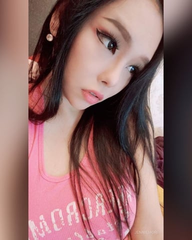 JennieMori foto