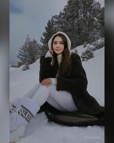 JennieMori foto