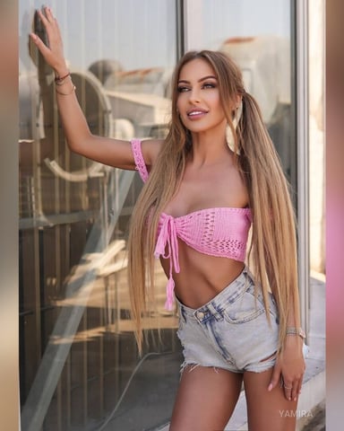 Yamira Foto