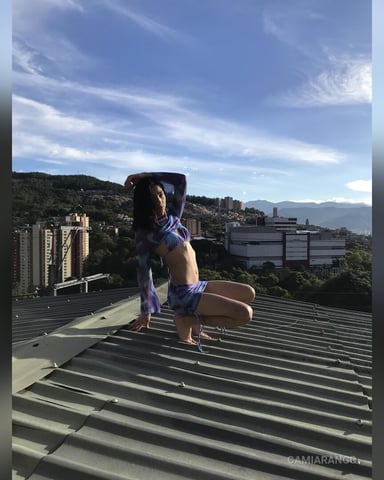CamiArango photo