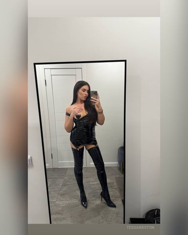 TessaWeston photo