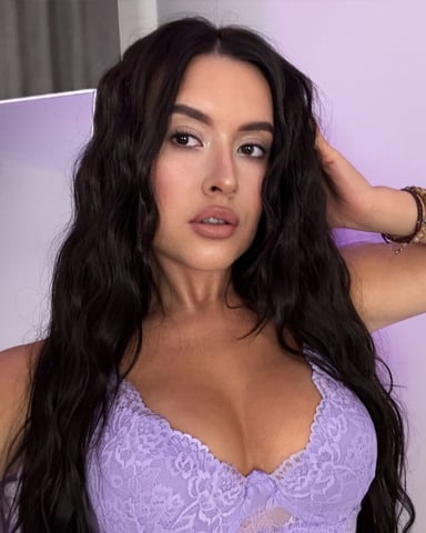 TessaWeston photo