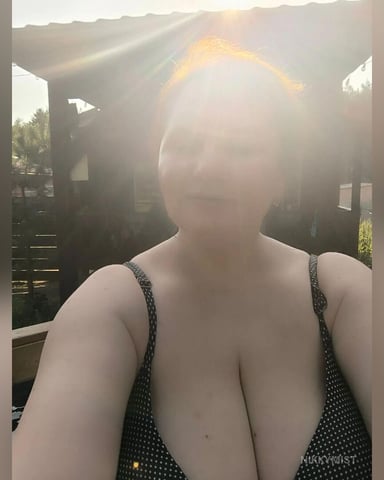 NikkyMist photo