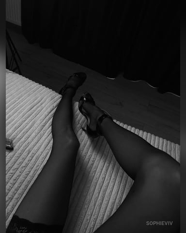 SophieViv photo