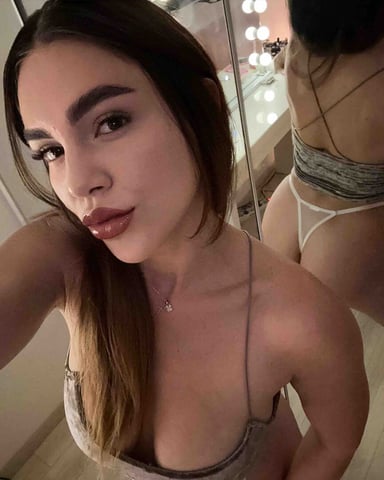 TaisaHepburn photo