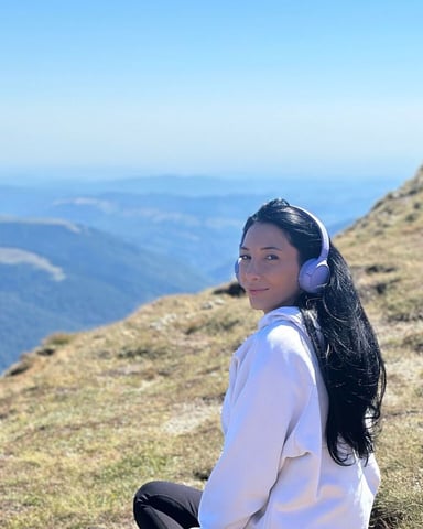 MiaLunnah photo