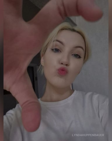 LyndaHuppenbauer foto
