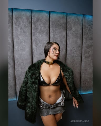 AmbarMonroe foto
