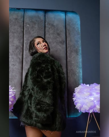 AmbarMonroe foto