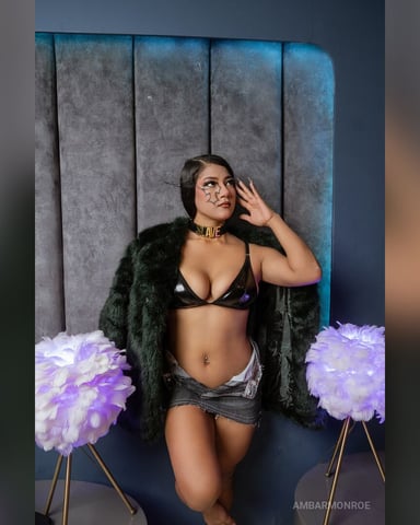 AmbarMonroe foto