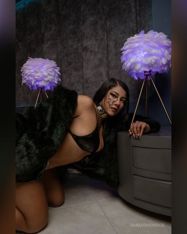 AmbarMonroe foto