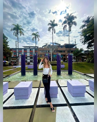 AnnieArias foto