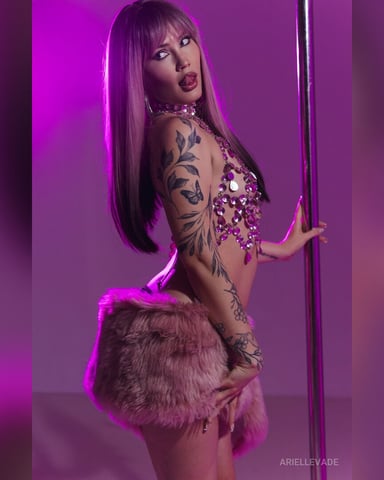 ArielleVade foto