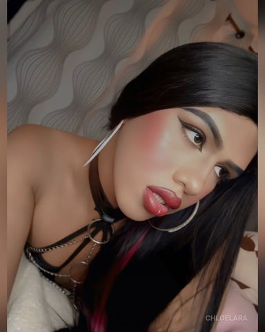 ChloeLara photo