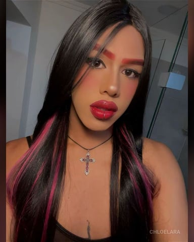 ChloeLara photo