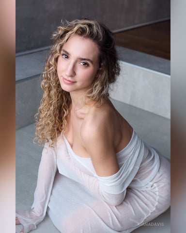 KianaDavis Foto