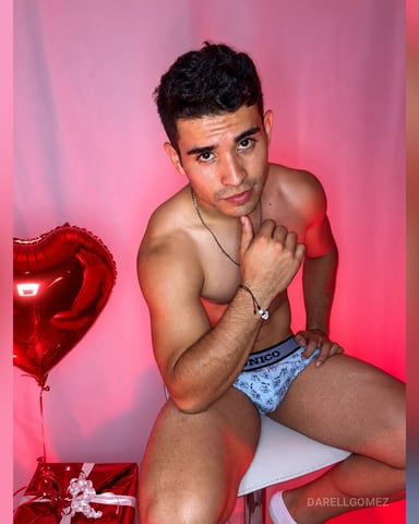 DarellGomez photo 3